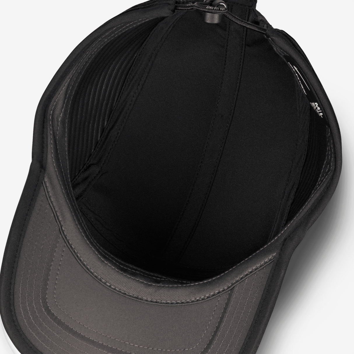Nike - Dri-FIT ADV Fly Unstructured AeroBill AeroAdapt Cap - Unisexe