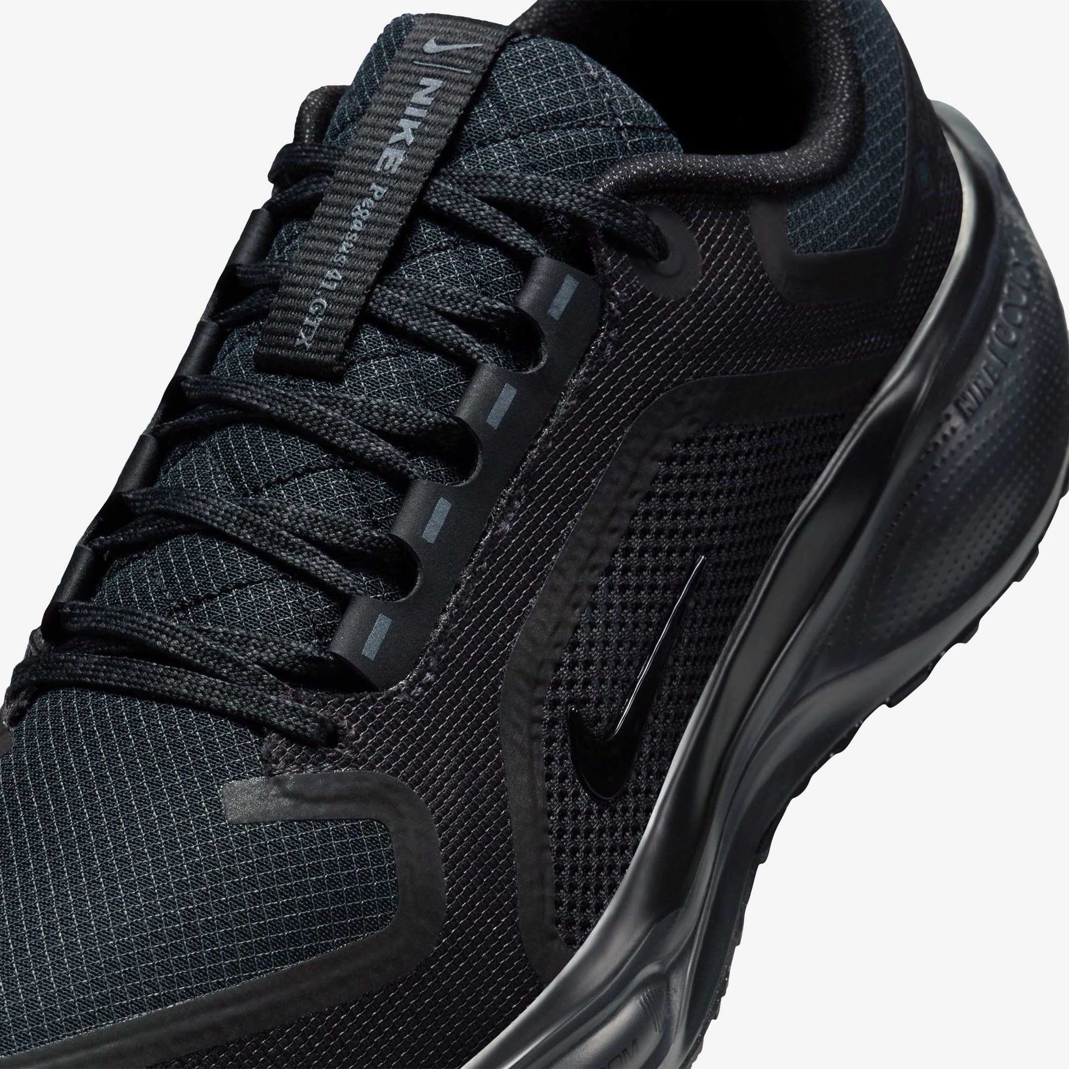 nike pegasus all black mens