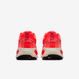 Nike - Vomero 18 - Femme