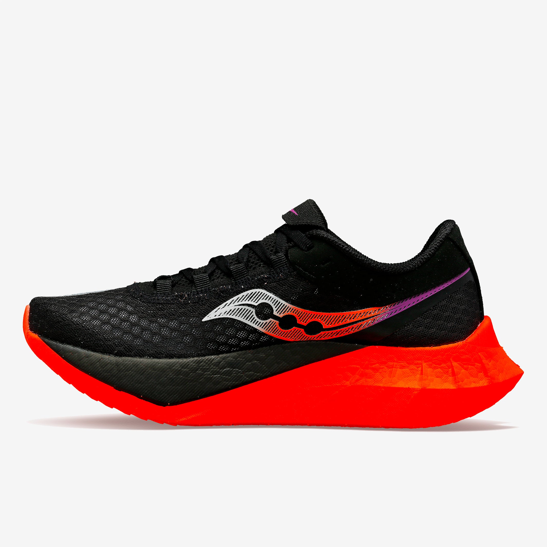 ENDORPHIN PRO 4　ブラック/オレンジ Saucony - Endorphin Pro 4 - Men – Le coureur nordique