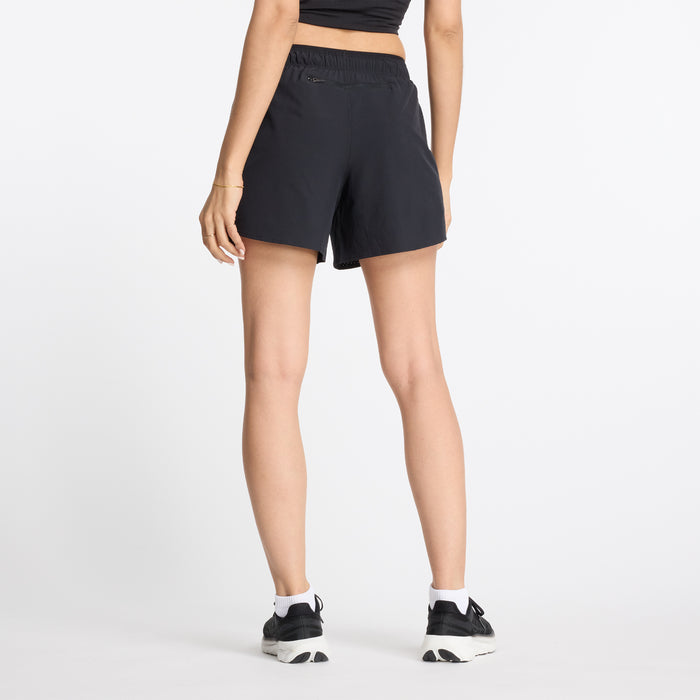 New Balance - RC Short 5" - Femme