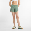 New Balance - RC Short 5" - Femme