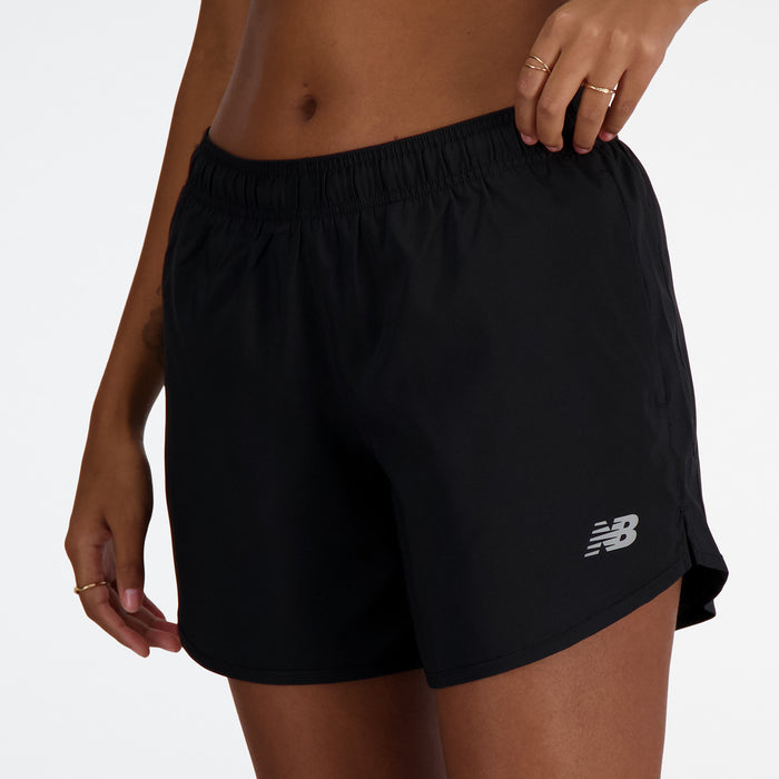 New Balance - Sport Essentials Short 5" - Femme