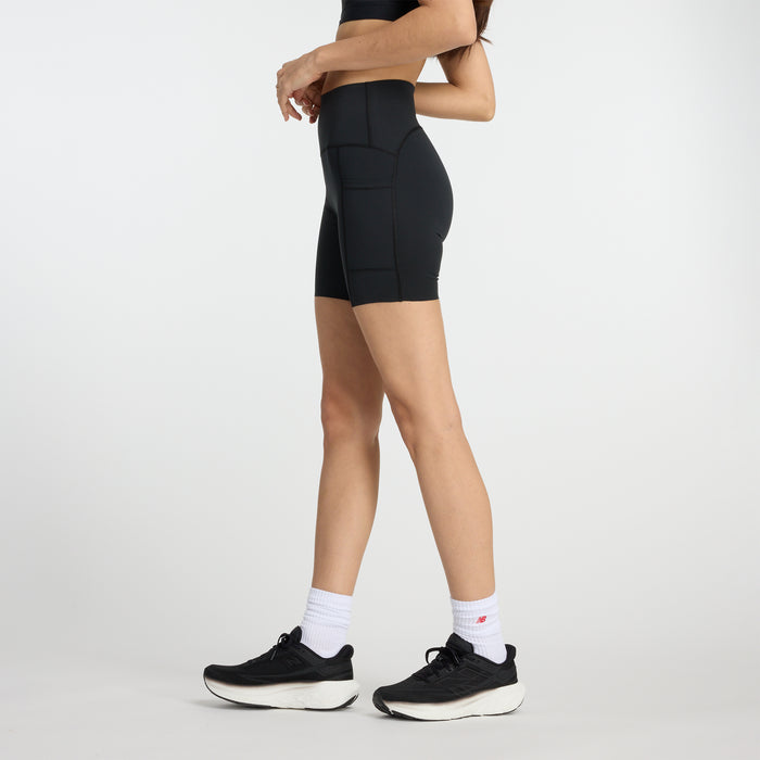 New Balance - NB Sleek Pocket High Rise Short 6" - Femme