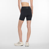 New Balance - NB Sleek Pocket High Rise Short 6 - Femme
