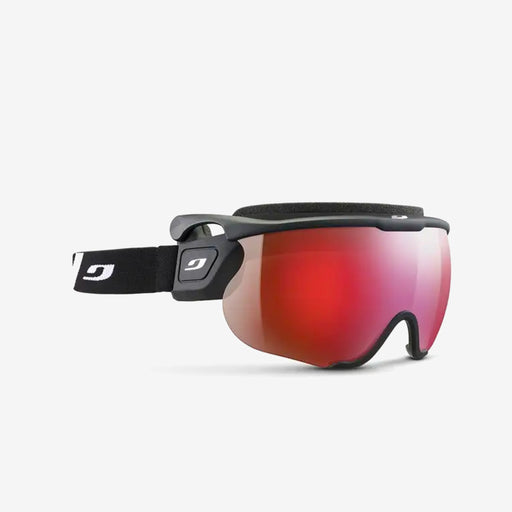 Les 4 styles de lunettes de soleil parfaites pour le ski - Femmes