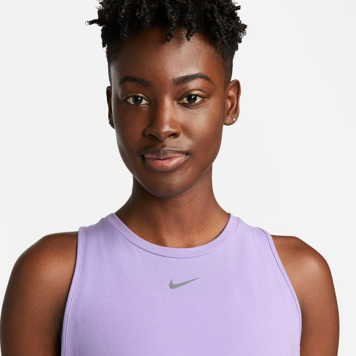Nike Yoga Dri-FIT Luxe Women's Tank Top. Nike ZA