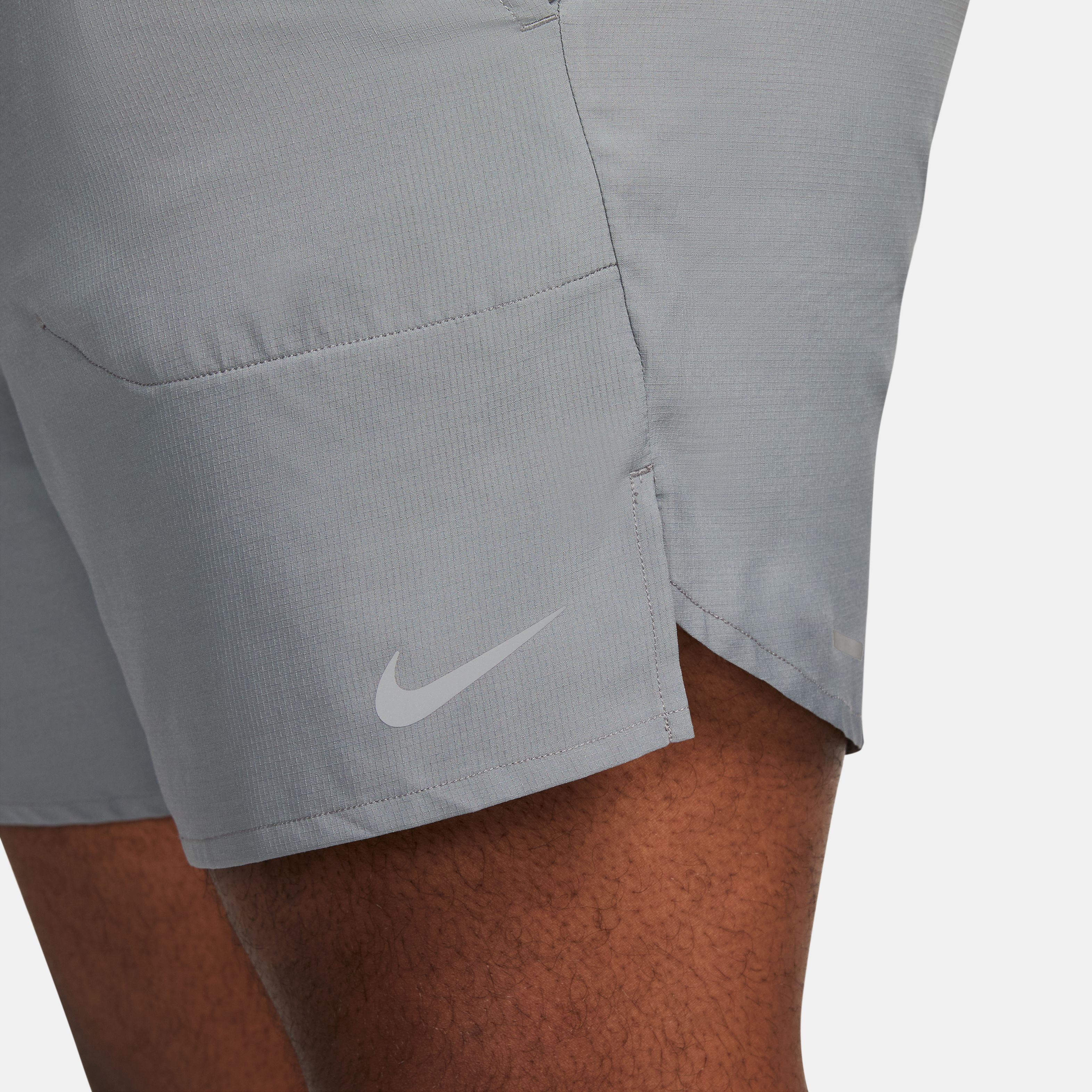 Nike Men s Dri FIT Stride 7 Brief Lined Running Shorts Le coureur nordique