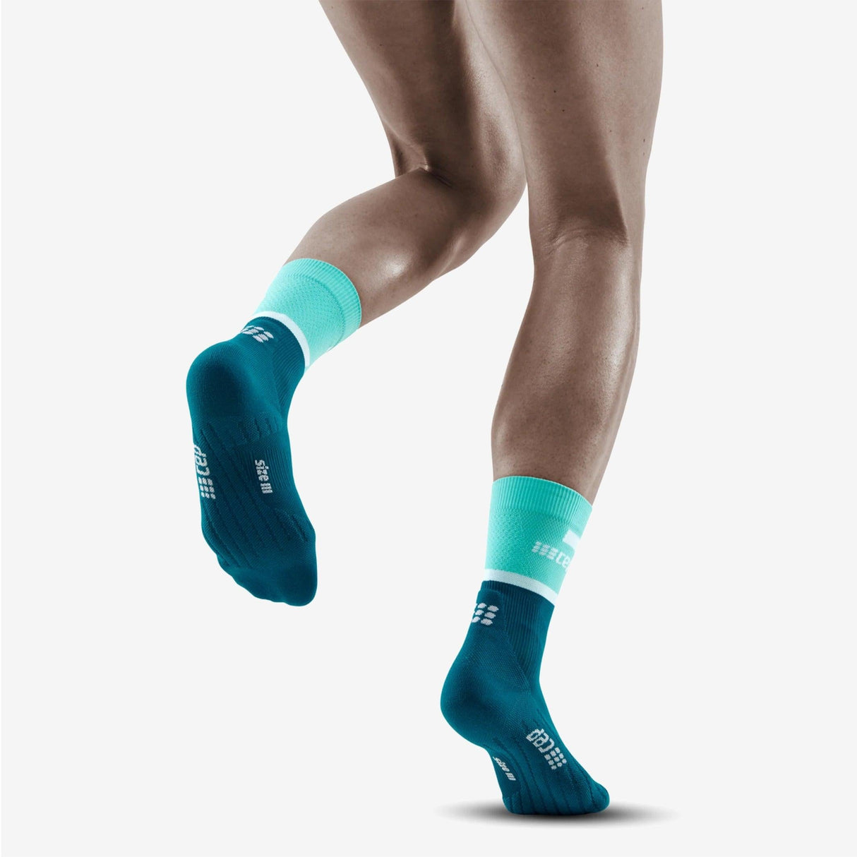 CEP - The Run Compression Mid Cut Socks 4.0 - Femme - Le coureur nordique