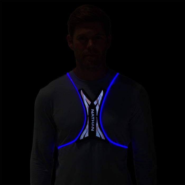 Nathan - Hypernight Laser Light Vest  - Unisexe - Le coureur nordique