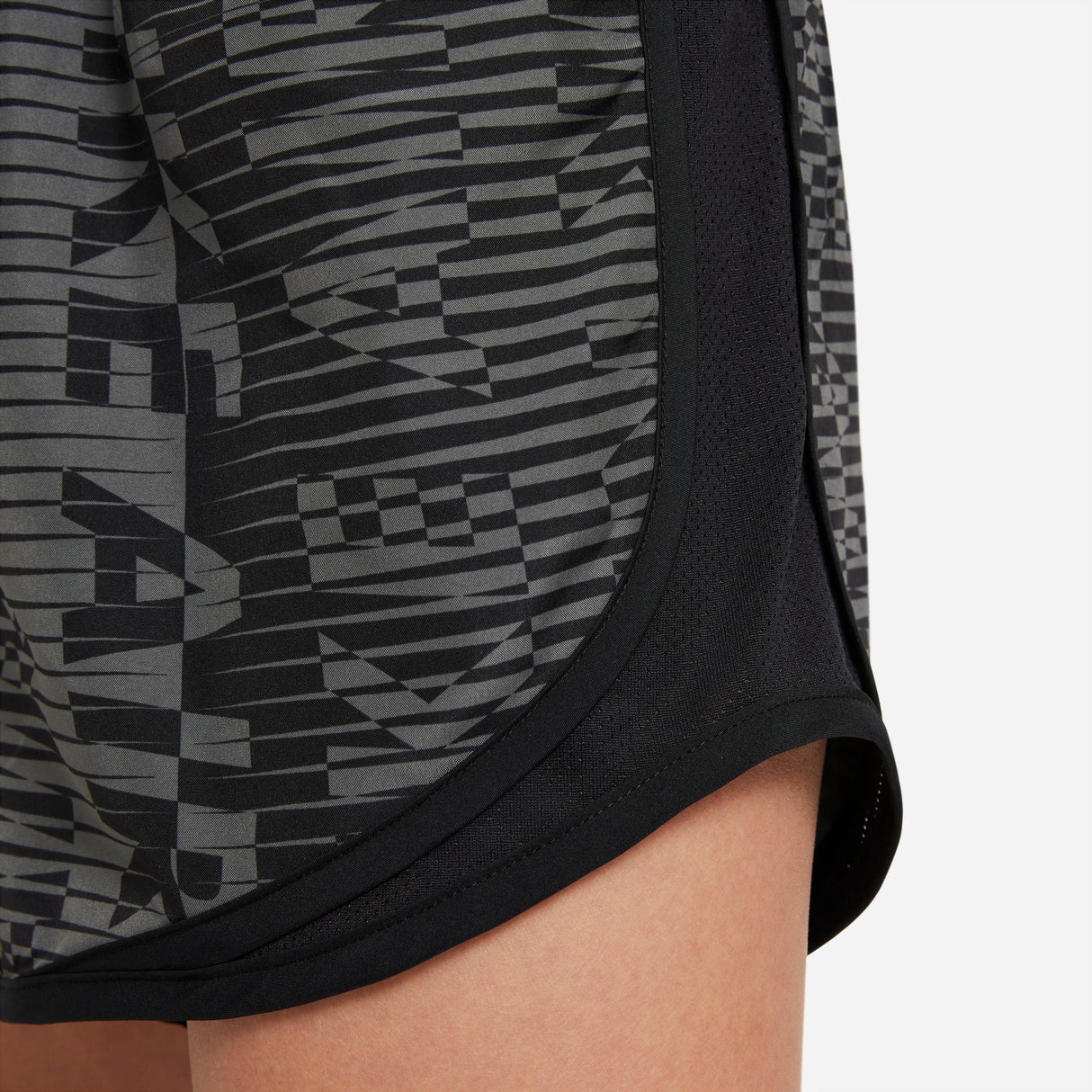 Nike - Air Tempo Printed Running Shorts - Femme - Le coureur nordique