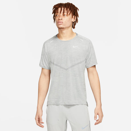 Nike - Dri-Fit ADV Techknit Ultra SS - Homme - Le coureur nordique