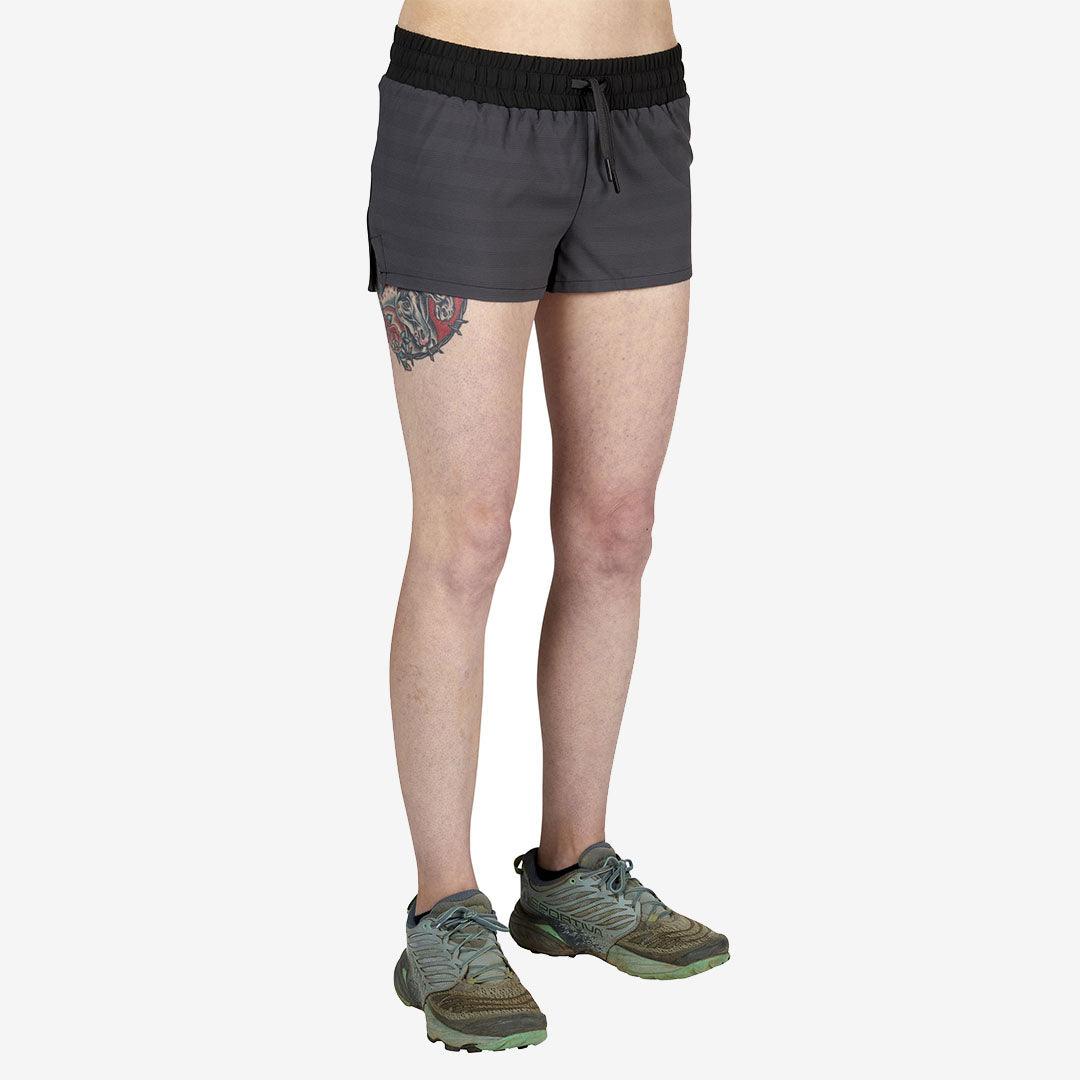 Ultimate Direction - Stratus Short - Femme - Le coureur nordique